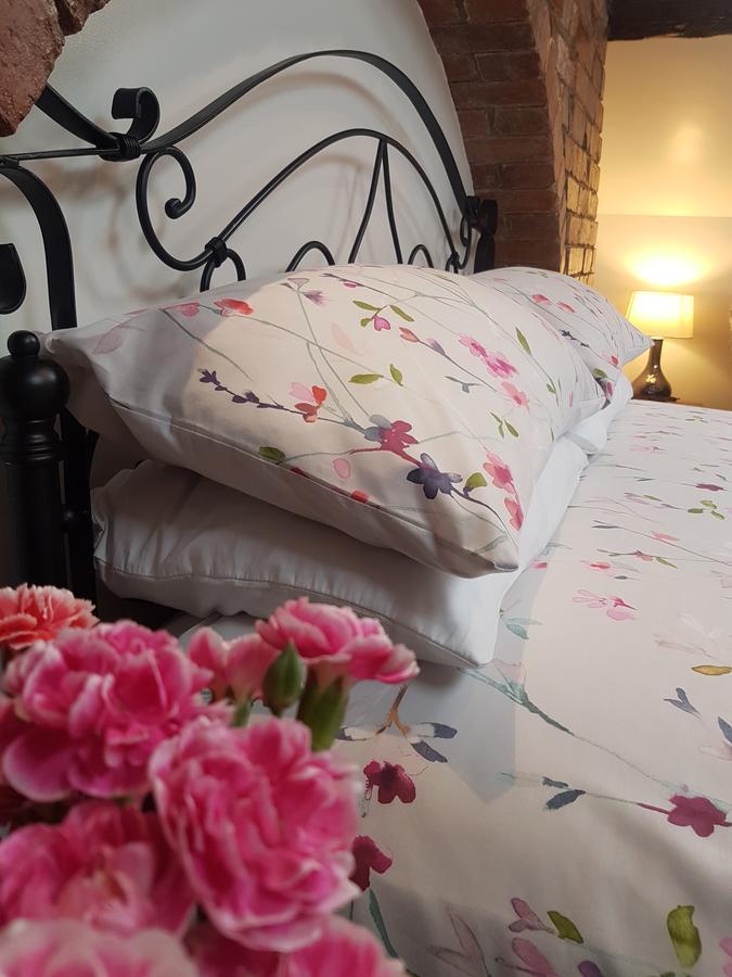 Lyndene Bed and Breakfast Penistone Eksteriør billede