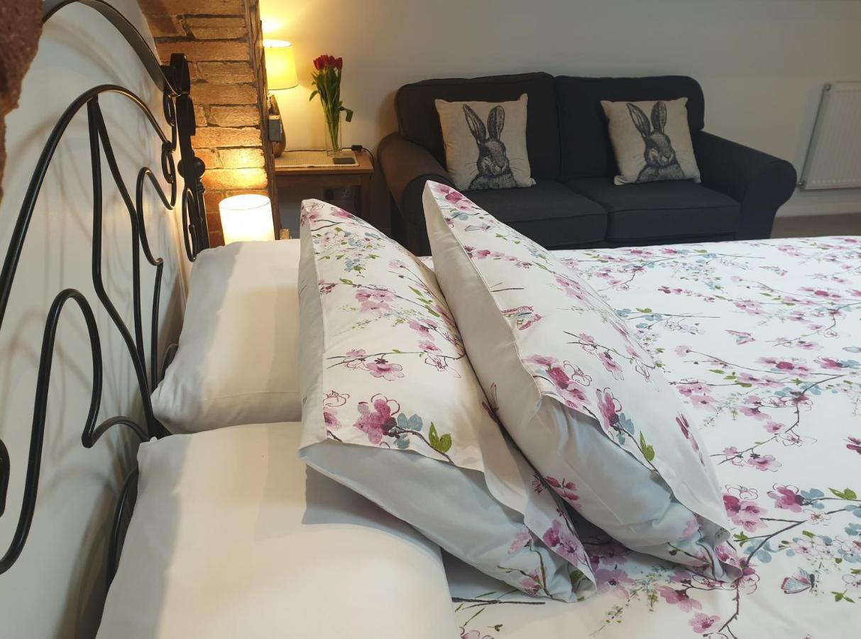 Lyndene Bed and Breakfast Penistone Eksteriør billede