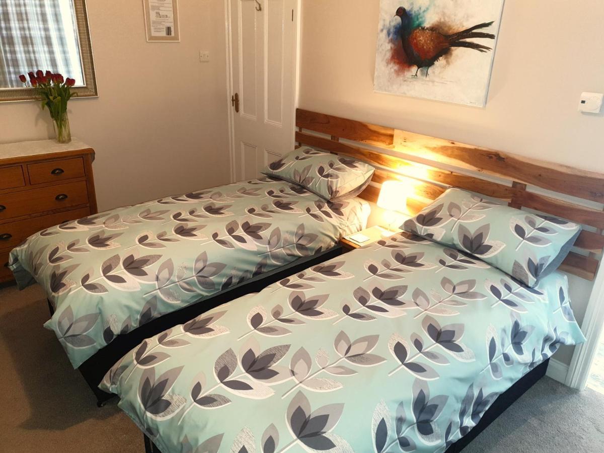 Lyndene Bed and Breakfast Penistone Eksteriør billede